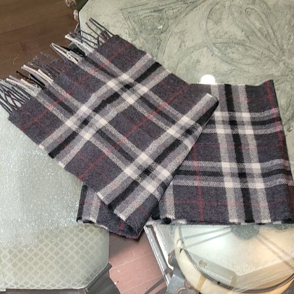 JOHN HANLY VIRGIN WOOL SCARF - Picture 3 of 6